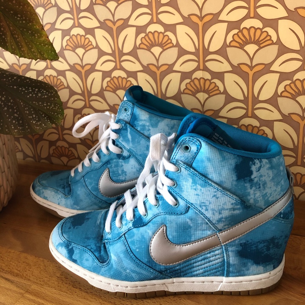 Nike Dunk Sky Hi Wedge Sneakers US 9 Women’s